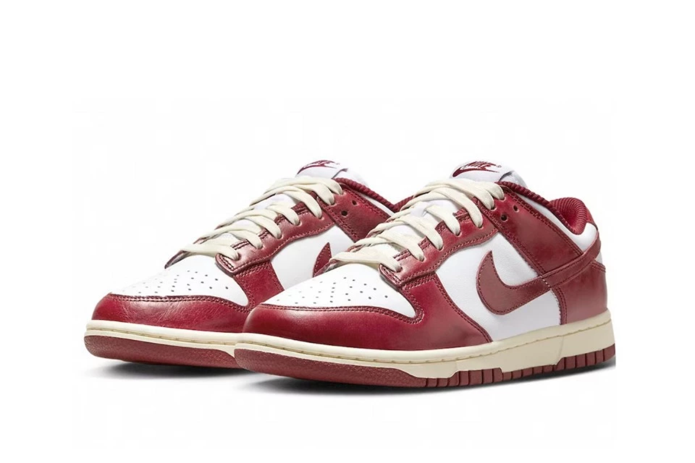 NNike Dunk Low LRM Team Red