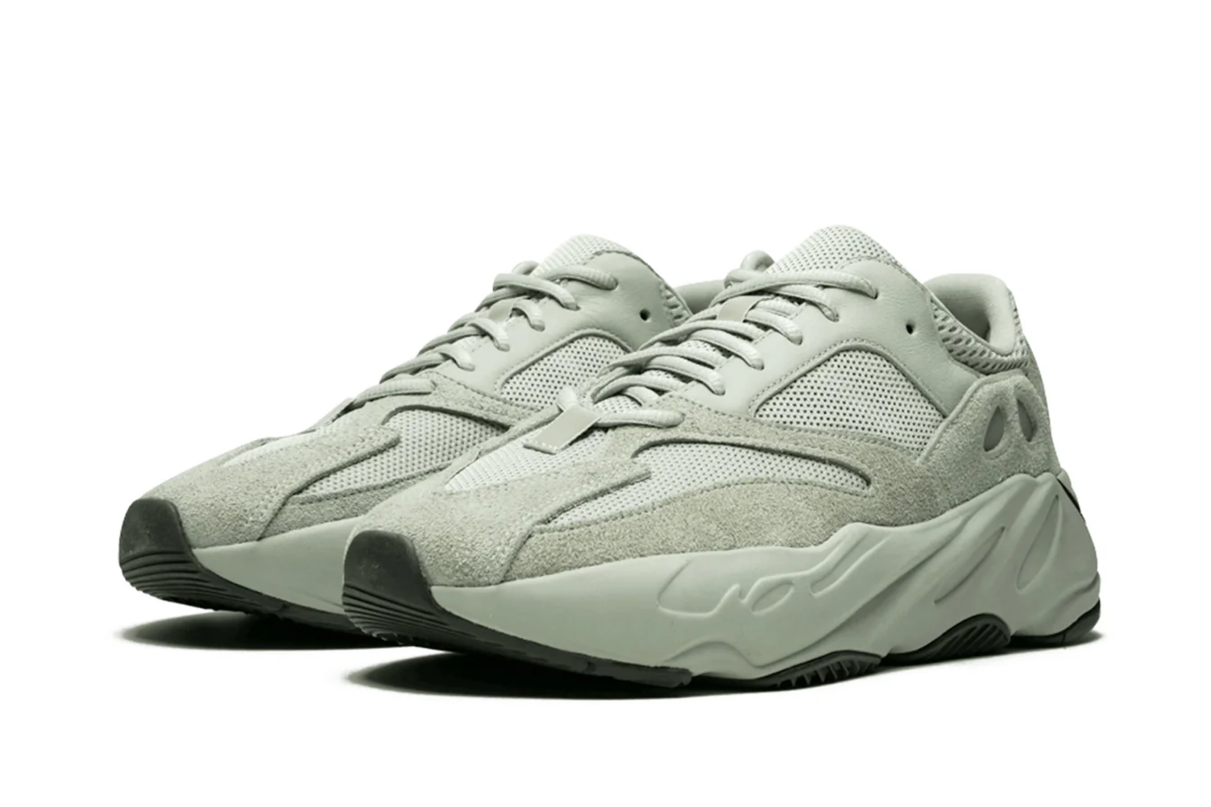 Yeezy BOOST 700 Salt